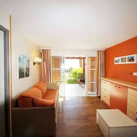 Cap Esterel Village : 3 Pièces Rénové Mer Jardin C2 - Esterel Vacances 283la *