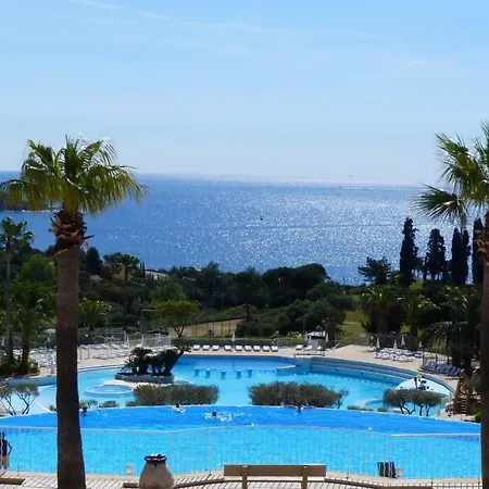 Cap Esterel Village : 3 Pièces Rénové Mer Jardin C2 - Esterel Vacances 283la * Saint-Raphaël