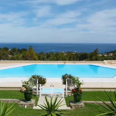 Cap Esterel Village : 3 Pièces Rénové Mer Jardin C2 - Esterel Vacances 283la *